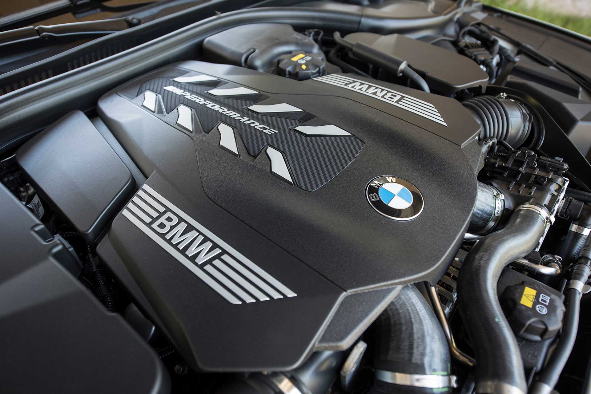 BMW auto repair - Pit Shop European - Grayslake Libertyville area - Under the Hood